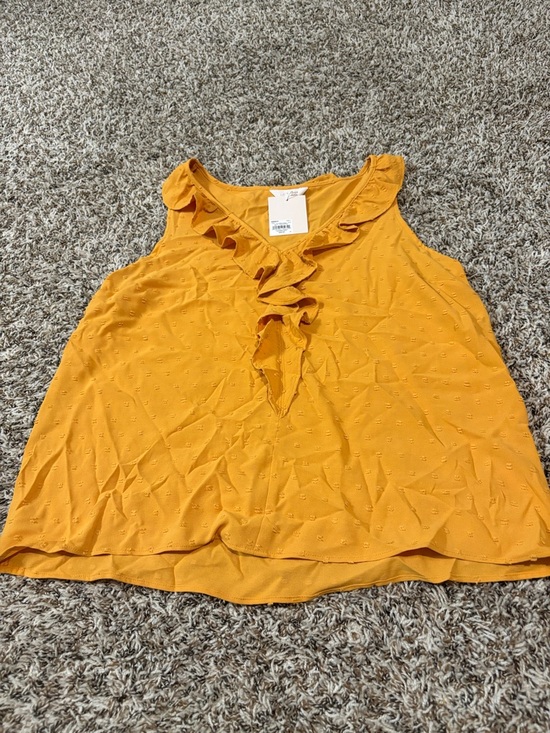 NWT-LC Lauren Conrad yellow Ruffle V-Neck Sleeveless Top - Large - Picture 6 of 7